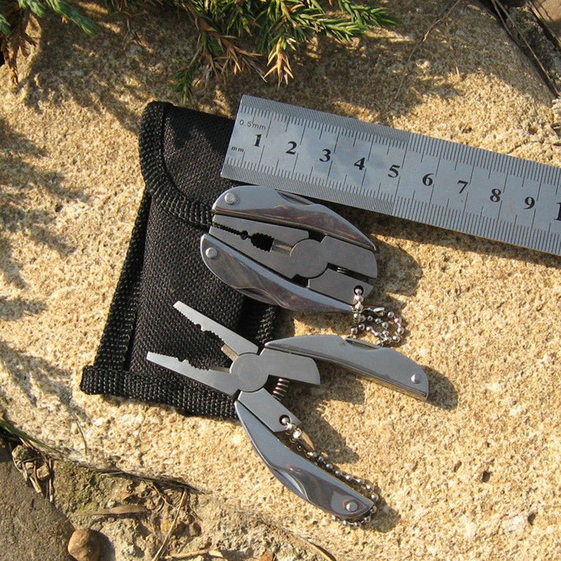 Portable Multifunction Folding Plier,Stainless Steel Foldaway Knife Keychain Screwdriver,Camping Survival EDC Tools Travel Kits